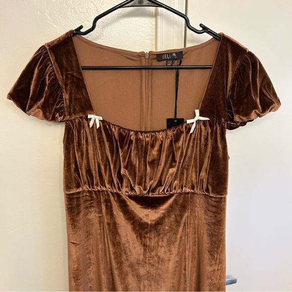 NWT dELiA*s Dollskill So Are You Bored Yet Crushed Velvet Mini Dress Mocha XXL - Picture 3 of 12